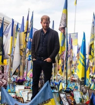 Принц Гаррі про меморіальний комплекс у Києві: "Це одна з найсумніших речей, які я коли-небудь бачив". ФОТОрепортаж