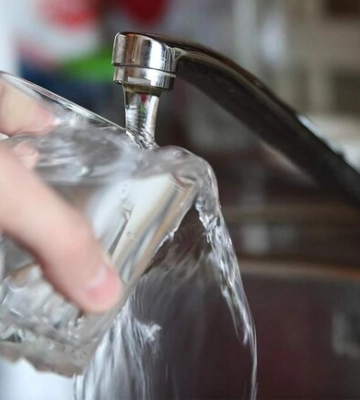 У Дніпрі відключатимуть воду боржникам у двох районах: опубліковані адреси