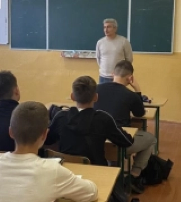 На Свалявщині школярам нагадали про важливість піклування про власне здоров'я