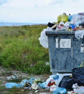 У Дніпрі мешканці одного з районів виступили проти будівництва сміттєпереробного заводу (Відео)