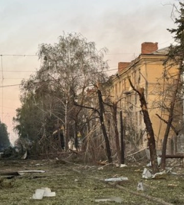 Нічне бомбардування Краматорська: кількість поранених зросла до 11, пошкоджено 35 багатоповерхівок, заклади освіти та адмінбудівлі