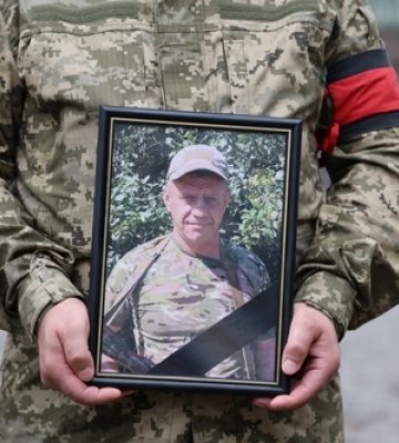 У Луцьку провели в останню путь Володимира Чижука, який загинув на Донеччині