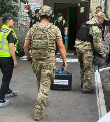 В квартирі у Києві вибухнула граната: є загиблі та постраждалі. ФОТО