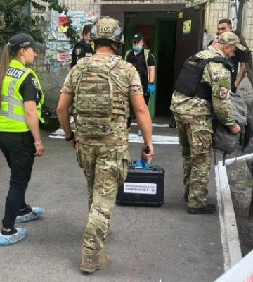 У Києві в квартирі вибухнула граната, є загиблі