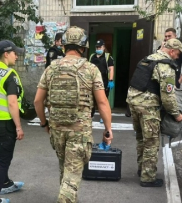 У Києві від вибуху в квартирі загинули двоє людей, ще одна - постраждала
