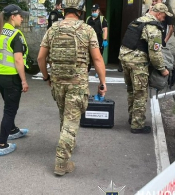 У Києві від вибуху в квартирі загинули двоє людей, ще одна постраждала