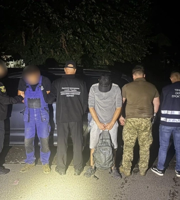 На Закарпатті затримали чоловіка, який за $6000 переправляв військовозобов’язаних через Тису