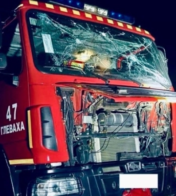 ДСНС: війська РФ на Київщині повторно вдарили по об’єкту, на якому працювали рятувальники