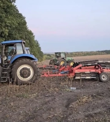 Ворожа атака фермерського господарства на Миколаївщині: загинув водій трактора