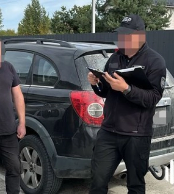 Група військових нелегально продала понад 27 тисяч літрів пального на Київщині, - ДБР. ФОТО