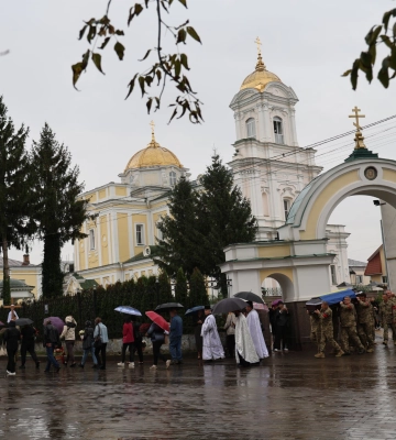 У Луцьку попрощаються з героєм Романом Ющуком
