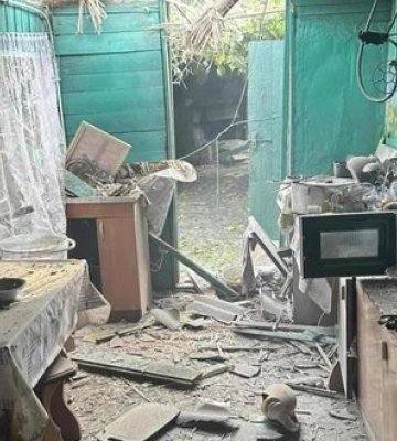 Загарбники атакували прикордонне село на Чернігівщині, є пошкодження