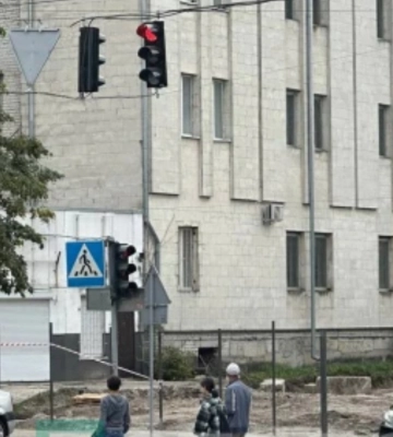 У Білій Церкві почали будувати новий торговельно-офісний центр на місці старої будівлі