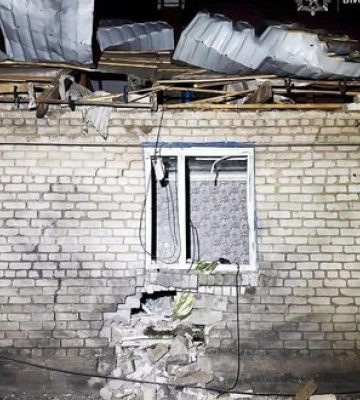 Майже 490 ударів зазнала Запорізька область за добу: пошкоджено приватні будинки та квартири