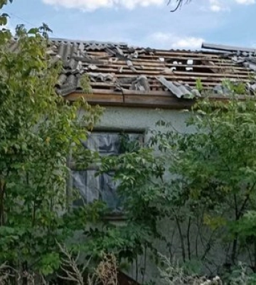 Дві людини постраждали внаслідок російських обстрілів Харківщини