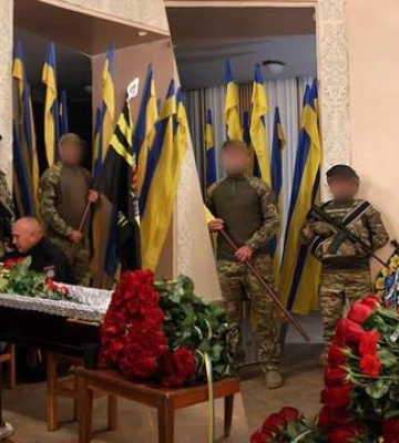 На Донеччині попрощались із загиблими під час бойового завдання на передовій поліцейськими