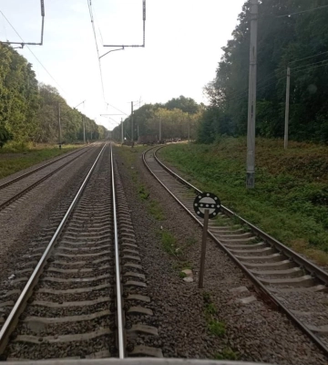 РФ вночі атакувала залізницю на Дніпровському напрямку: є затримка поїдів