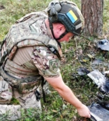 Повітряні тривоги на Рівненщині: правоохоронці працювали на місцях падіння уламків літальних апаратів