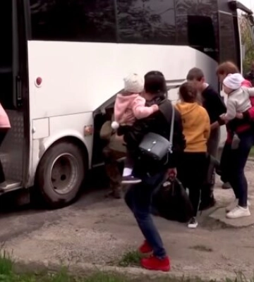 На Дніпропетровщині оголосили примусову евакуацію дітей із 18 населених пунктів