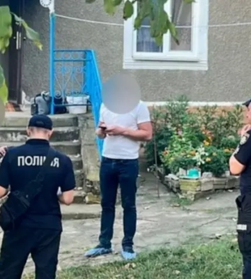 На Вінниччині затримали чоловіка, який до смерті побив пенсіонерку