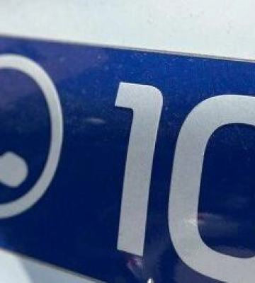 У Кременчуці суд виніс вирок водієві, який віз патрульного поліцейського на капоті
