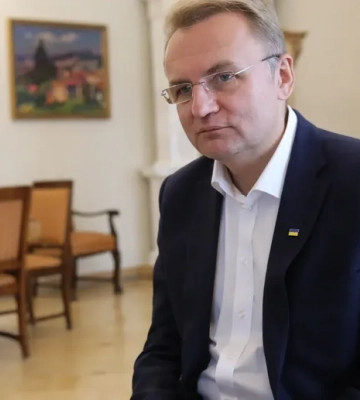 У кабінеті Садового виявили прослуховування