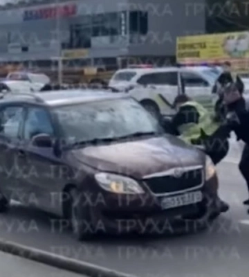 У Тернополі п’яний водій Skoda влаштував серію ДТП і тікав від поліції (відео)