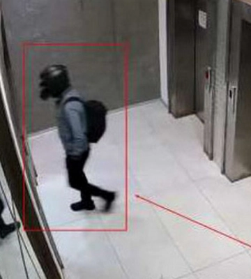 У Києві судитимуть чоловіка, який вчинив жорстокий напад на 21-річну дівчину у під’їзді будинку