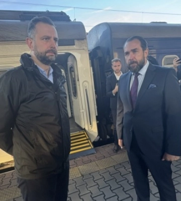 До Києва прибув глава Міноборони Польщі