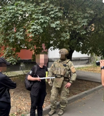 Допомога в дезертирстві. Підозрюють офіцера ЗСУ з Дніпра, який є фігурантом справи про фіктивну службу депутатки облради
