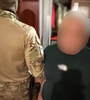 Через сварку встановив розтяжку на сміттєвому контейнері: на Київщині загинула жінка, її чоловік отримав поранення