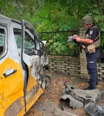 Російські пропагандисти намагаються перекласти провину за загибель 25 людей у Яровій на Україну, - ЦПД. ФОТО