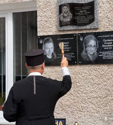 У рівненській гімназії відкрили пам’ятну дошку полеглому захиснику