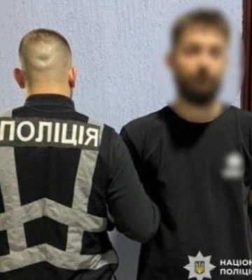 В Киеве мужчина «похоронил» мать, чтобы выманить у сожительницы 160 тысяч гривен
