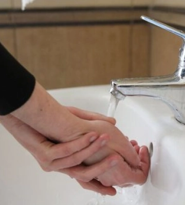 У Луцьку 9 будинків тимчасово без гарячої води