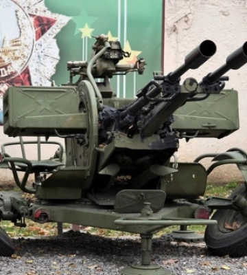 На Запорізькому напрямку оператори дронів знищили російську зенітку та склад пального