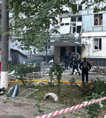 По меньшей мере один человек погиб и 13 пострадали в результате массированной атаки врага по Днепру и области - ОВА