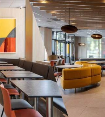 Во Львове открыли новый ресторан McDonald's: где он расположен