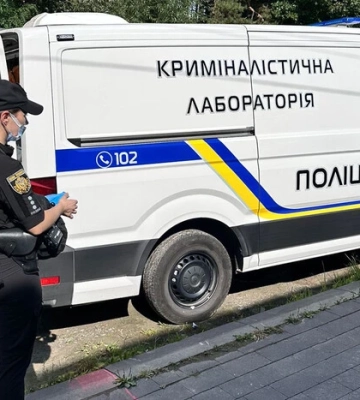 На Кіровоградщині чоловік під час перевірки документів стріляв у поліцейських, є поранені
