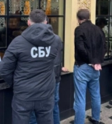 Троє жителів Одеси вирішили «вибивати» борги: тепер їм загрожує 12 років в’язниці з конфіскацією