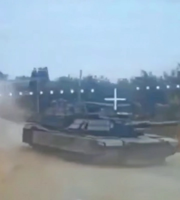 Российский FPV-дрон повредил Abrams ВСУ в Сумской области