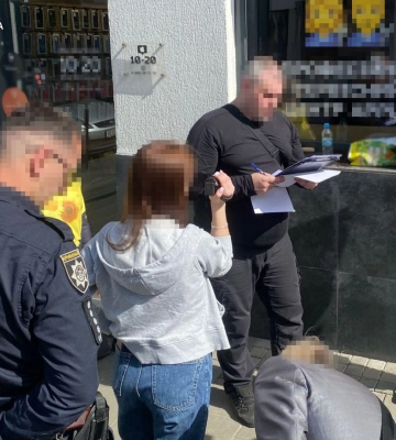 Першокурсник у центрі Львова попався з психотропними речовинами: йому призначили до 6 років тюрми
