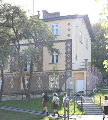 У Львові відкрили Віллу Стецкевича: тепер тут молодіжний центр
