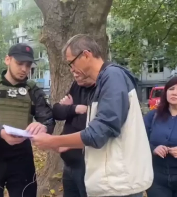 Під час російської атаки на Дніпро постраждала квартира оператора «5 каналу» Олександра Пронського