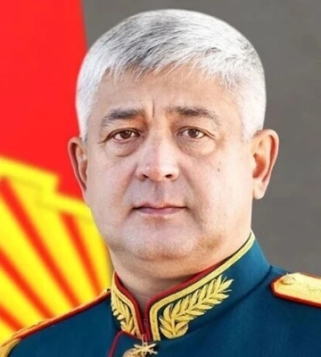 Скандального генерала РФ Лапіна вигнали з армії