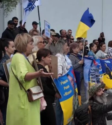 В Одесі учасники віча звернулися до Зеленського створити військову адміністрацію