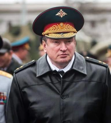 Скандального генерала РФ Лапіна вигнали з армії