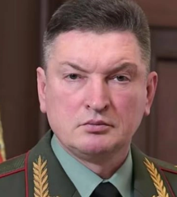 Скандального генерала РФ Лапіна вигнали з армії