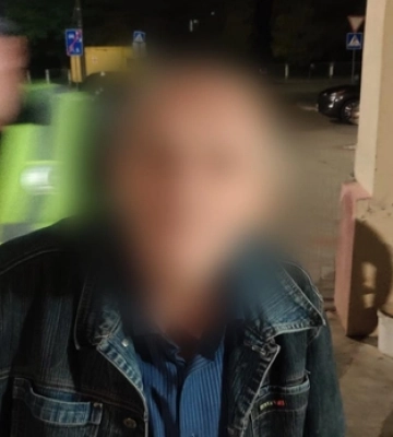 Забув, де живе: ввечері у Луцьку загубився літній чоловік