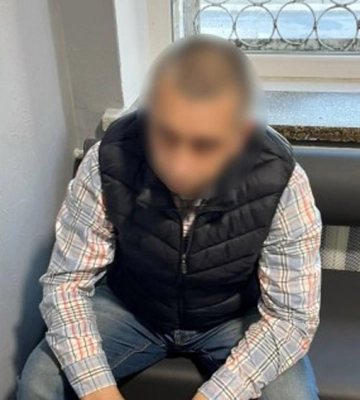 У Нетішині судитимуть чоловіка, який під час застілля погрожував знайомому вбивством